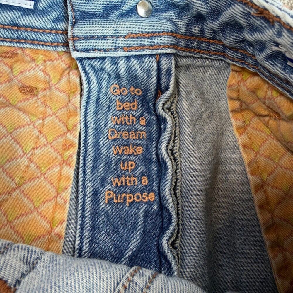 Jacob Cohen Luxury Denim Mini Skirt Made in Italy Light Wash Size 38 $385 MSRP - Picture 10 of 11